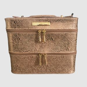 Vince Camuto Rose Gold Layered Travel Makeup Cosmetic Case Gorgeous!
